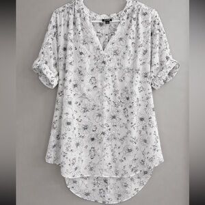 a.n.a White Black Floral Blouse Small Oversized Tunic Top